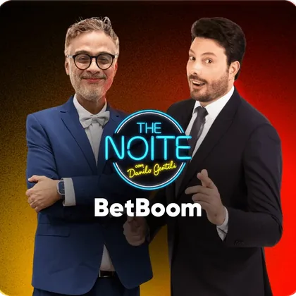 Apresentadores de TV em ação promocional da BetBoom, imagem de arquivo de 22/02/2026